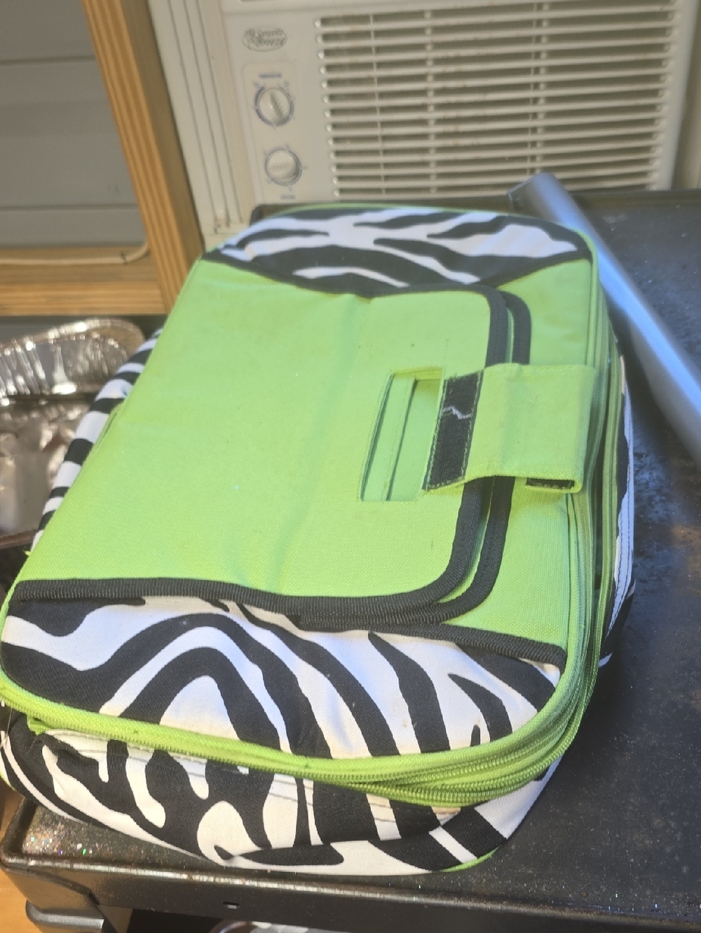 Green and Zebra Print Casserole Bag